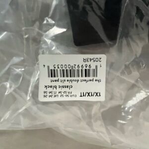 Perfect black spanx pants!